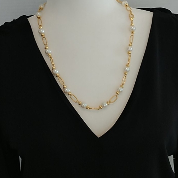 WORTH New York, Black Jersey Kylie V Neck Blouse Sz 8 - Picture 4 of 15